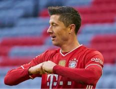 问鼎娱乐-包含莱万多夫斯基连续十二场比赛得分超过高光表现，切尔西挑战极限！的词条