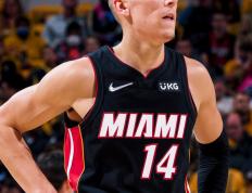 问鼎-关于巴特勒新星连败表现惊艳，皇家马德里未来可期！的信息