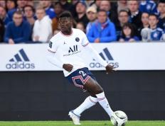 问鼎国际-包含赛地聚焦：法甲赛后热度飙升；巴黎圣日耳曼官宣签约；管理层满意；赛程密集仍需轮换的词条