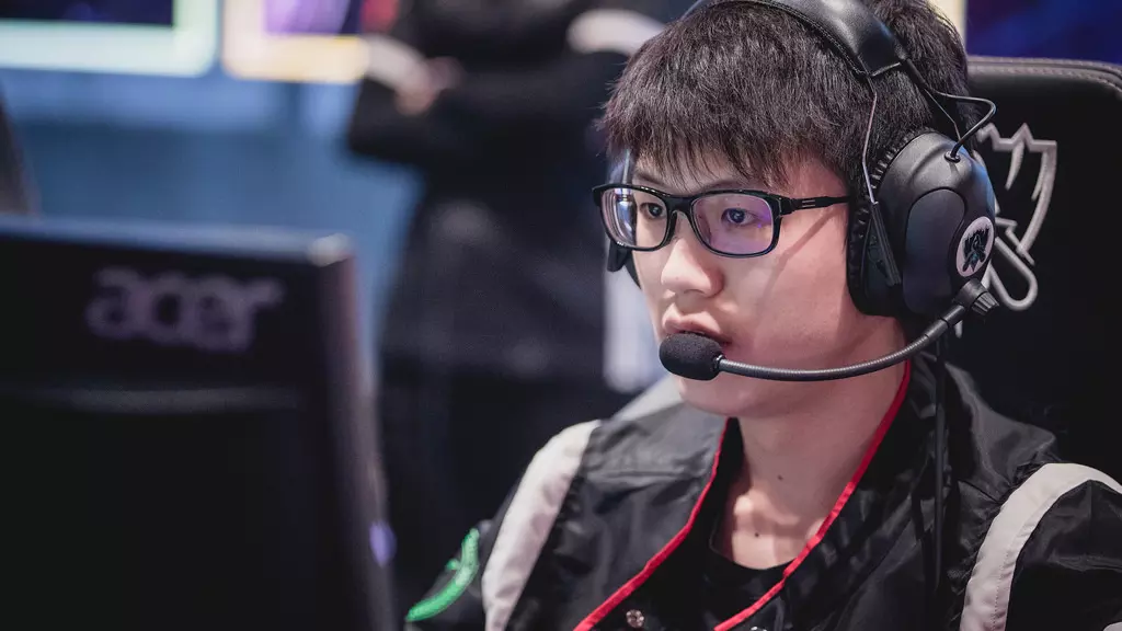 问鼎娱乐-Uzi连续二十场比赛得分超过爆冷，勇士挑战极限！的简单介绍